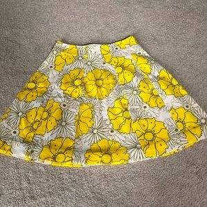 TOPSHOP mini skirt size 6